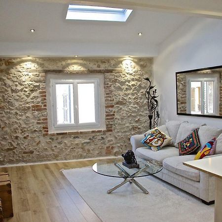 Duplex Fontaine - Appartement Duplex Coeur Vieil Antibes Old City Marche Provencal Exterior foto