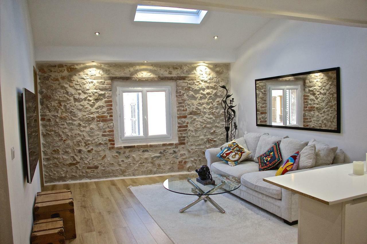 Duplex Fontaine - Appartement Duplex Coeur Vieil Antibes Old City Marche Provencal Exterior foto